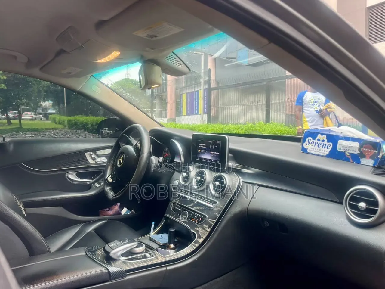 Mercedes-Benz C300 2015 Blue