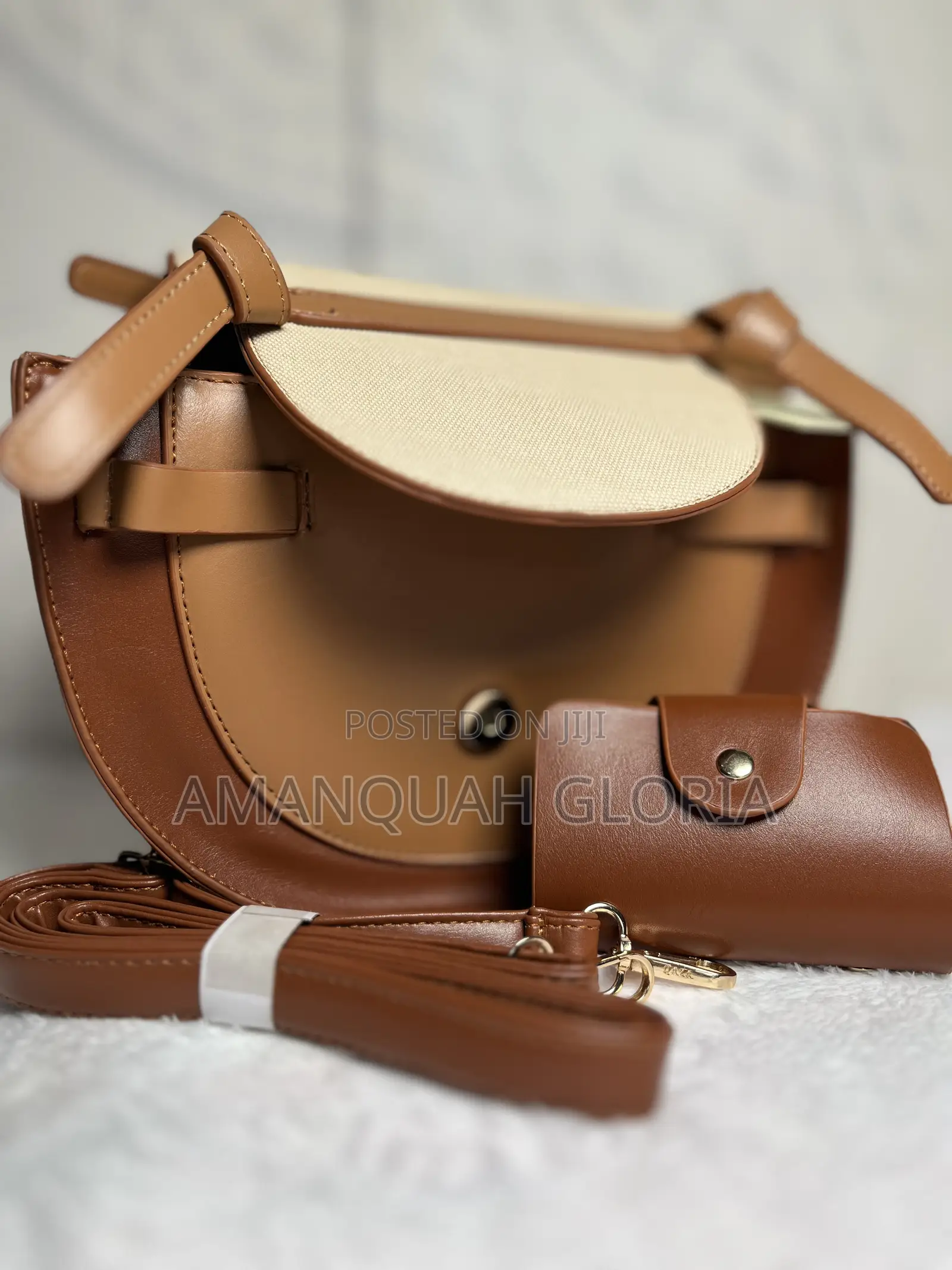 Ladies Hand Bag