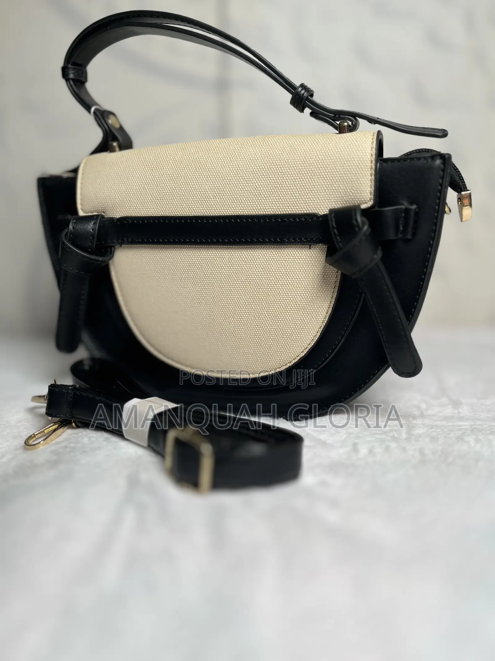 Ladies Hand Bag
