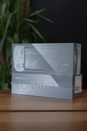 ROG Ally 7" 120Hz FHD 1080p Gaming Handheld - AMD Ryzen Z1 Extreme