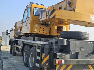70 Ton XCMG Truck Crane for Rent With Operator