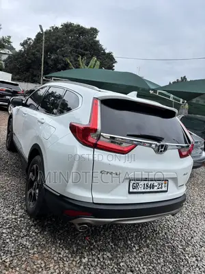 Honda CR-V Touring AWD 2019 White
