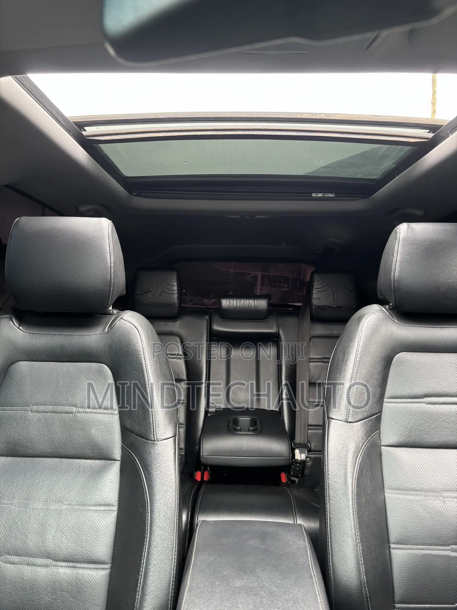 Honda CR-V Touring AWD 2019 White