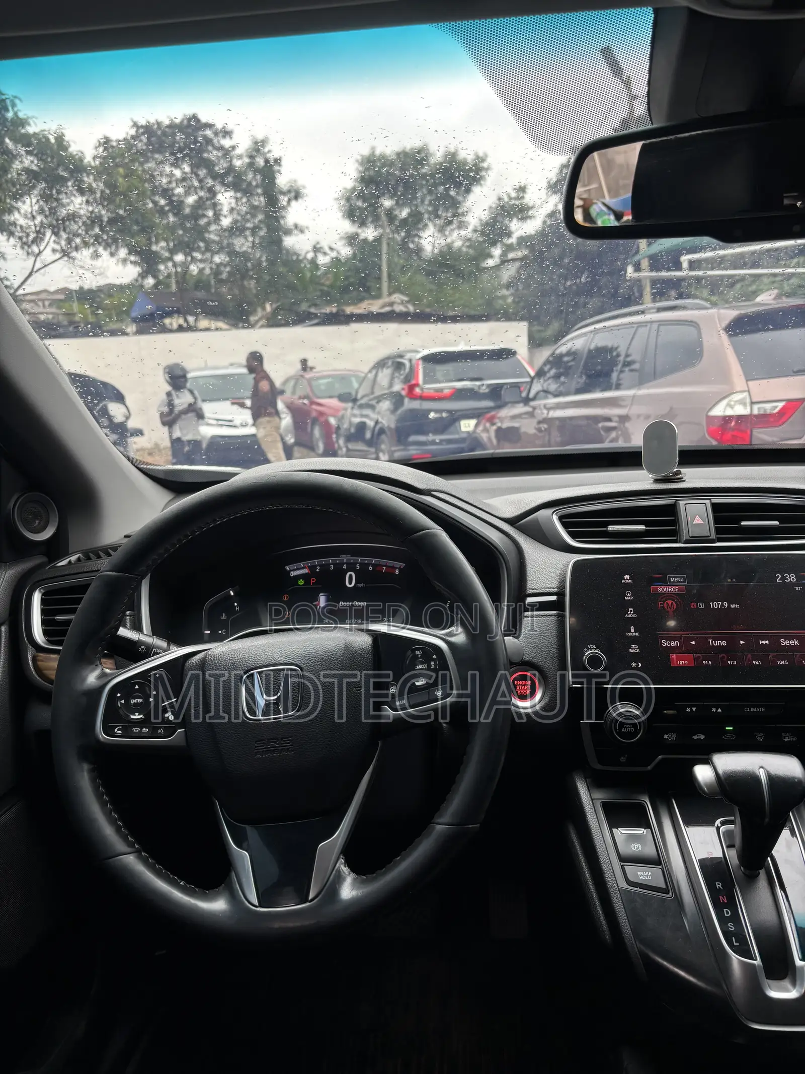 Honda CR-V Touring AWD 2019 White