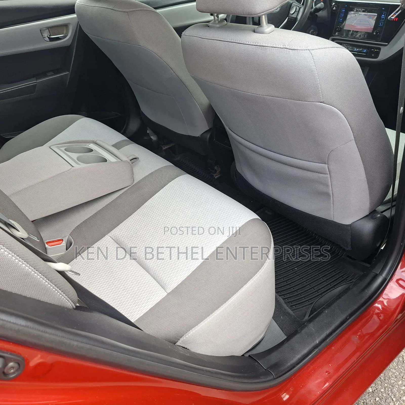 Toyota Corolla 2018 Red
