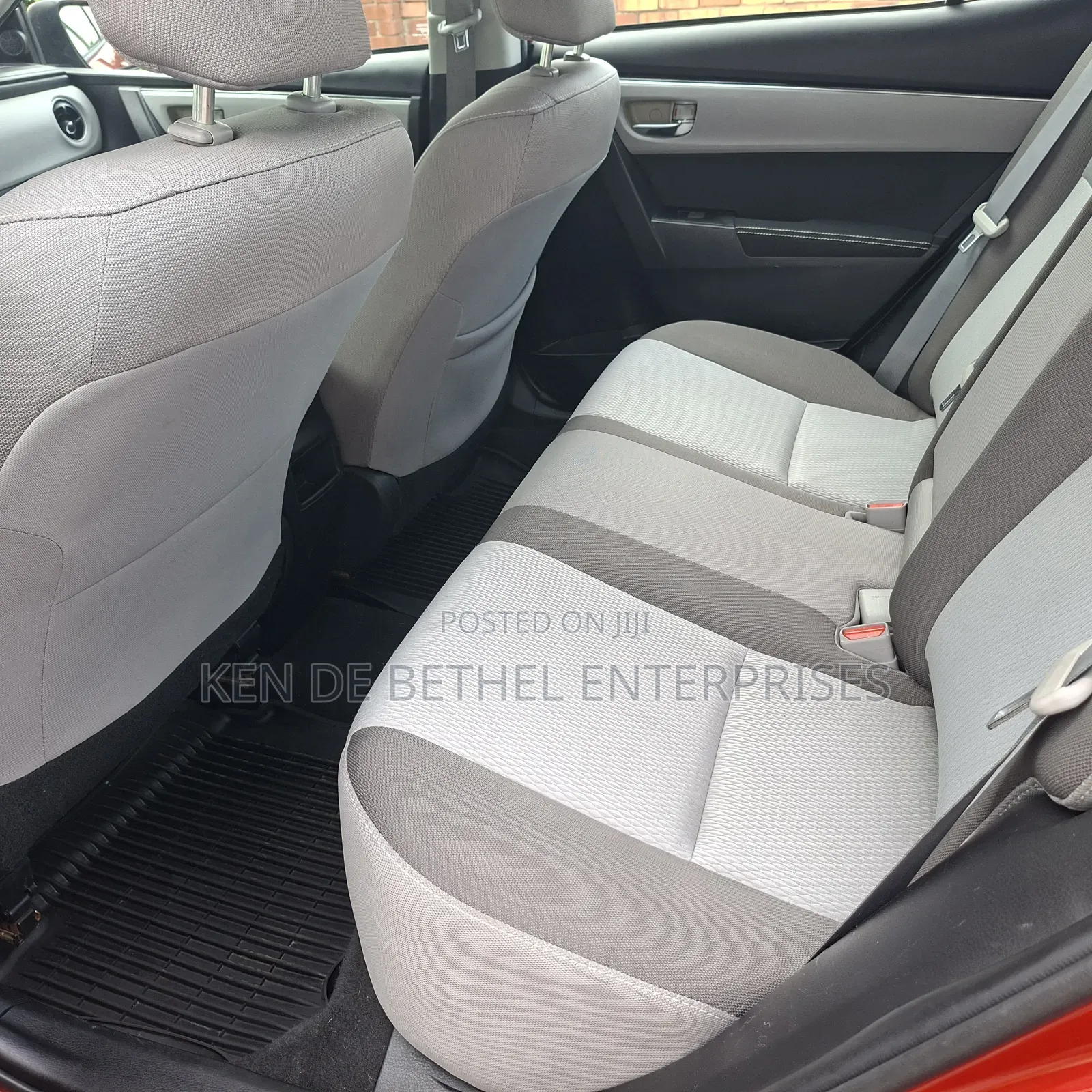 Toyota Corolla 2018 Red