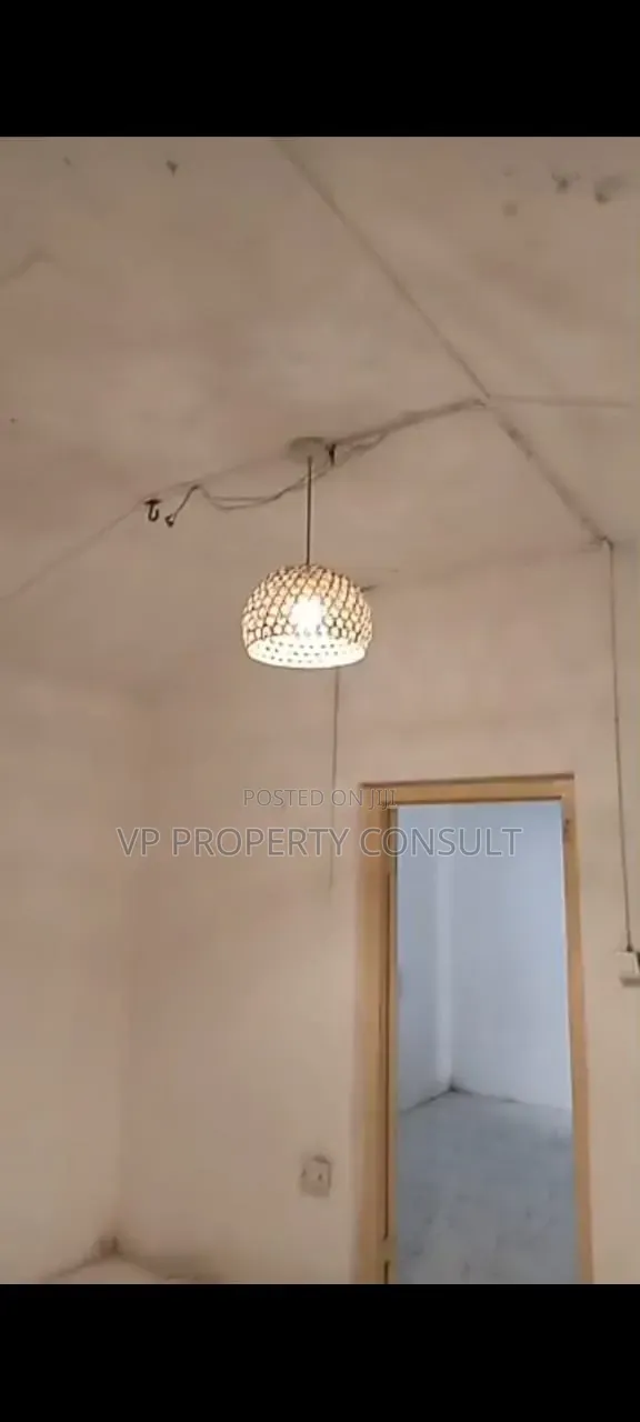 1bdrm Apartment in South Labadi Estate, Estates for rent