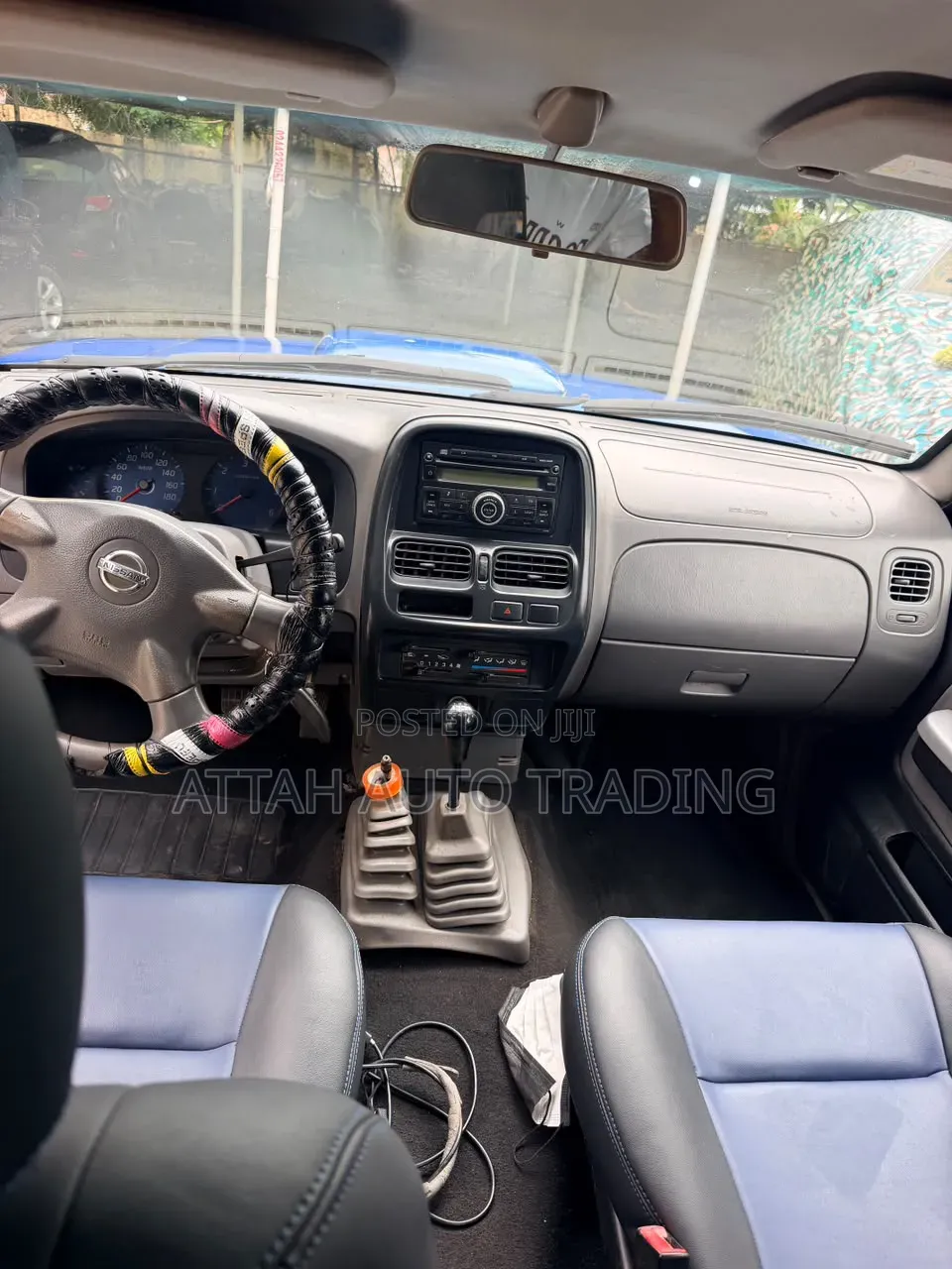 Nissan Hardbody 2015 Blue