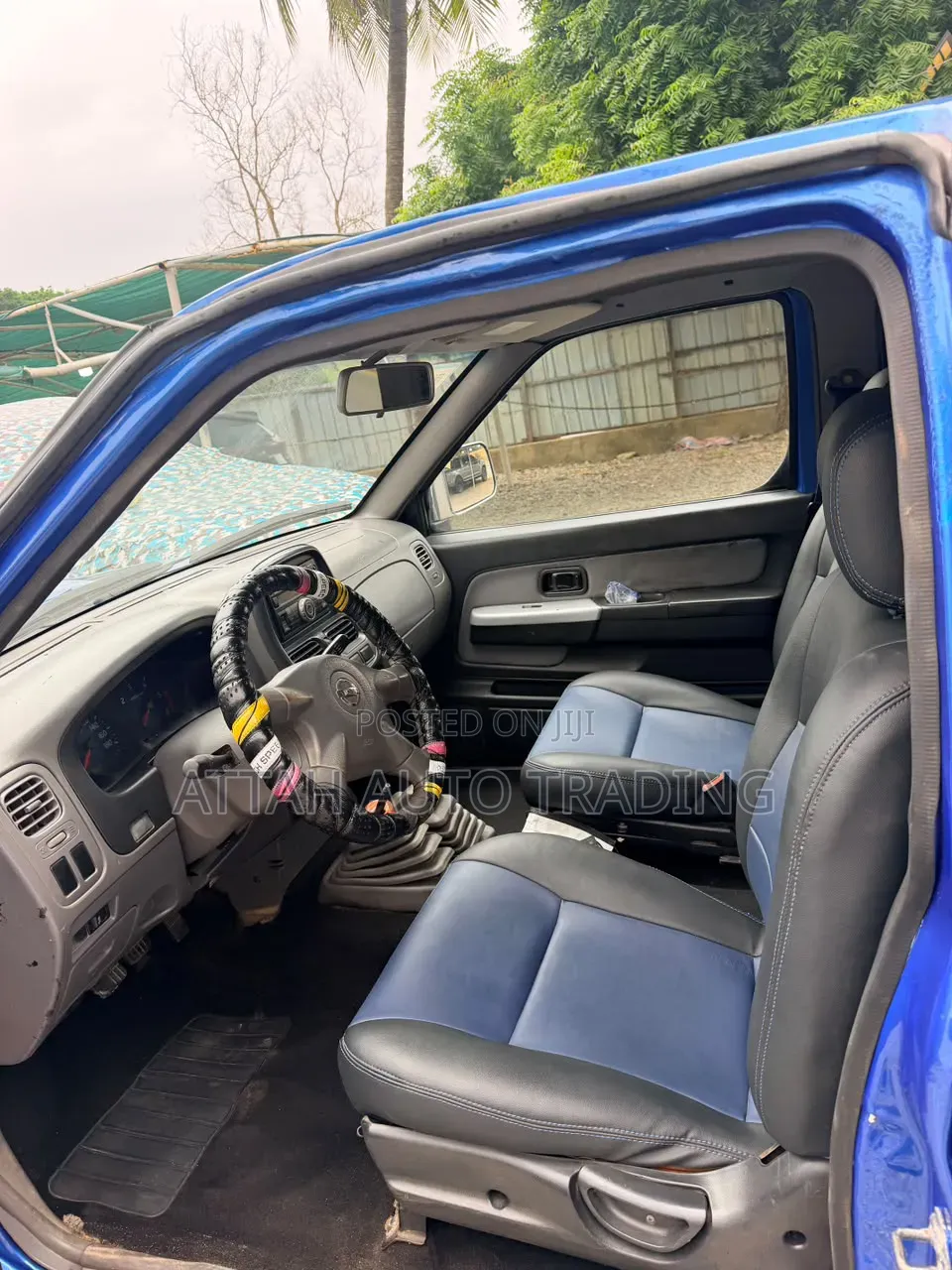 Nissan Hardbody 2015 Blue