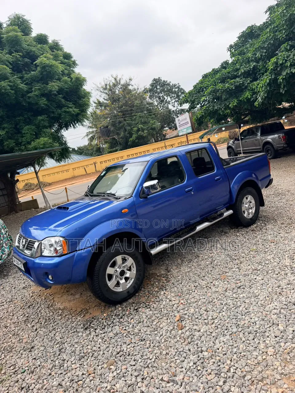 Nissan Hardbody 2015 Blue