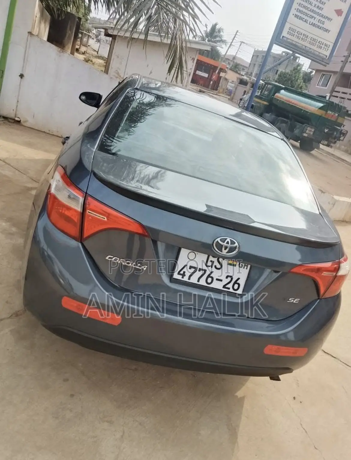 Toyota Corolla SE 4dr Sedan (1.8L 4cyl CVT) 2017 Gray