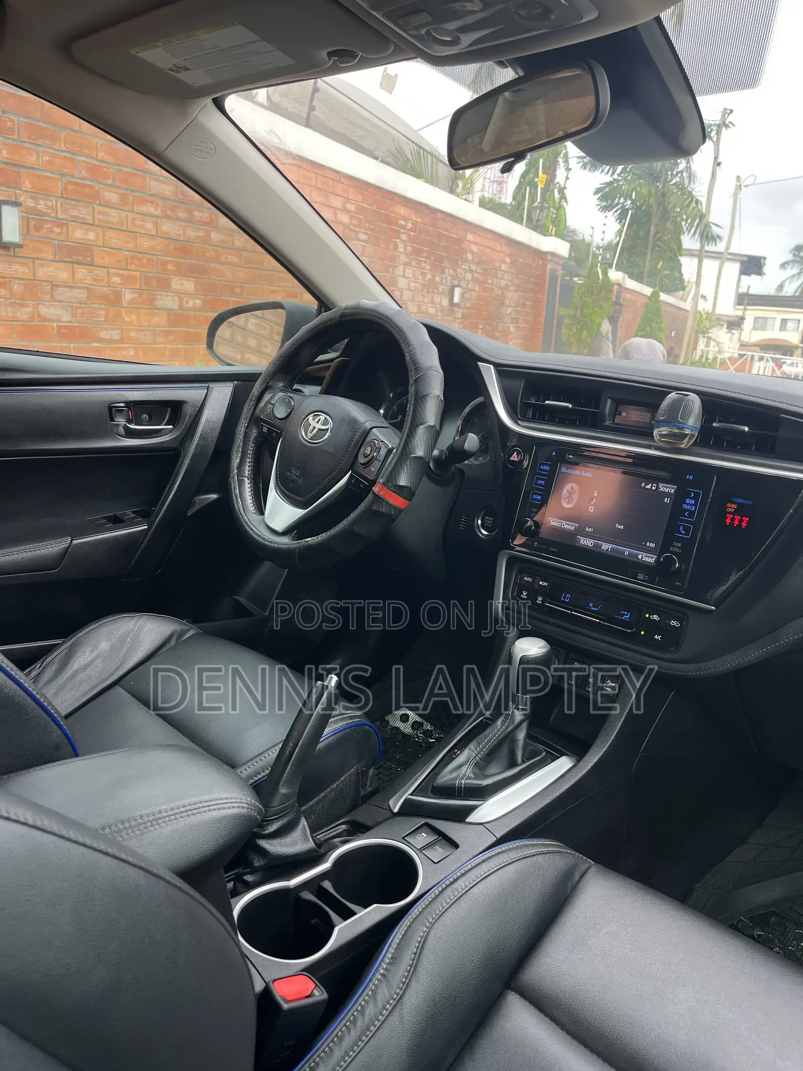 Toyota Corolla 2019 Black