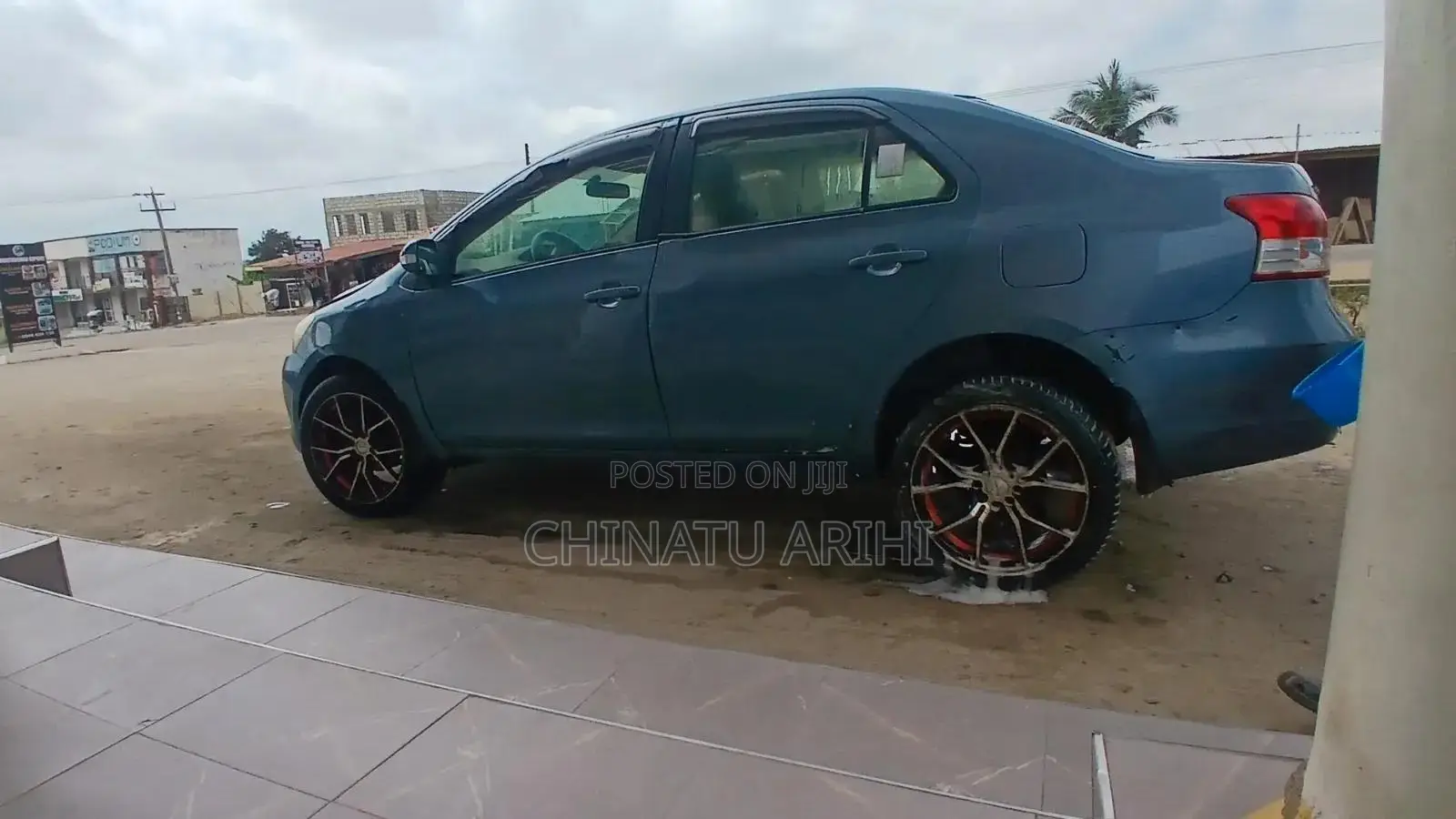 Toyota Belta 2012 Blue
