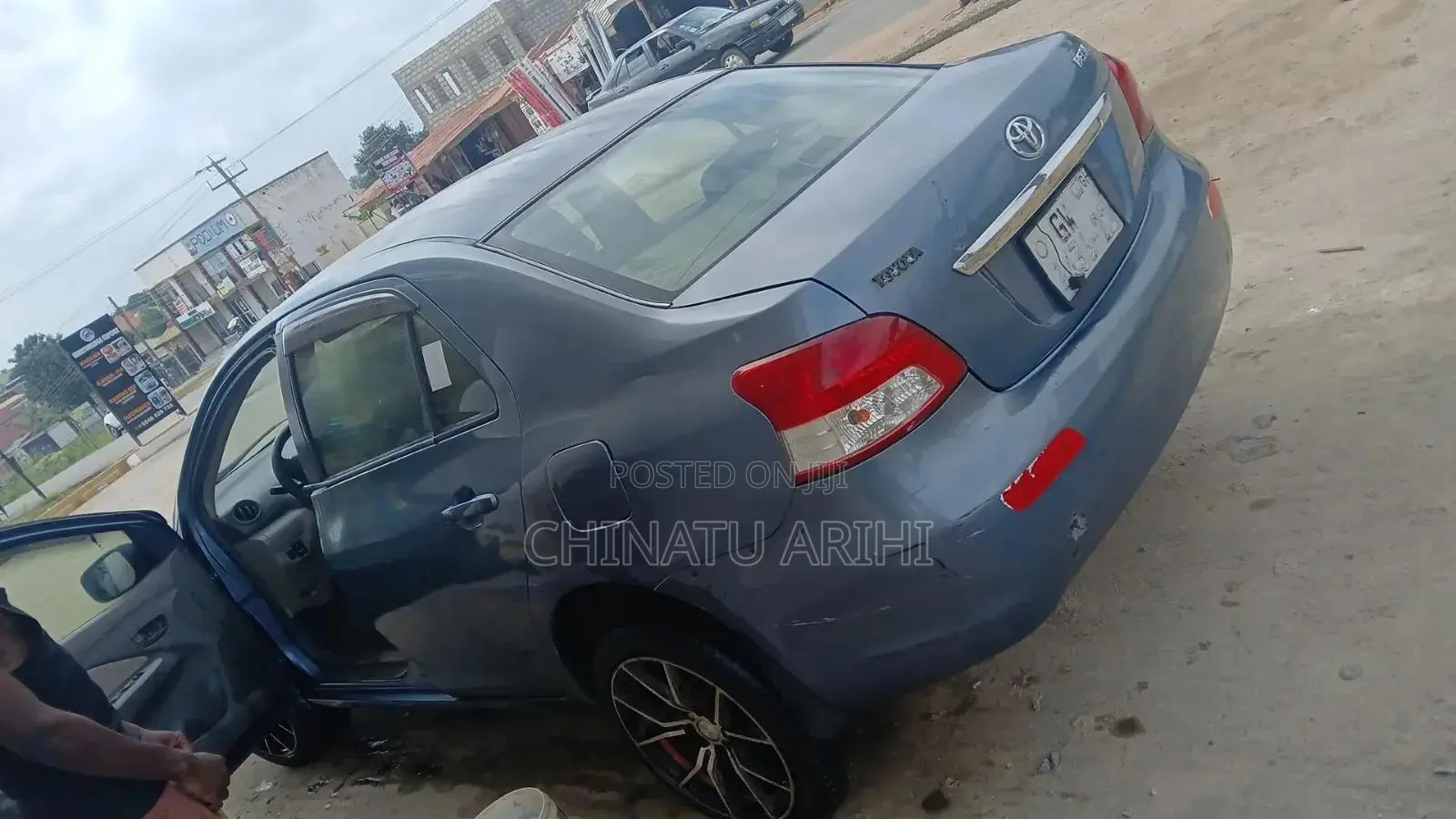 Toyota Belta 2012 Blue