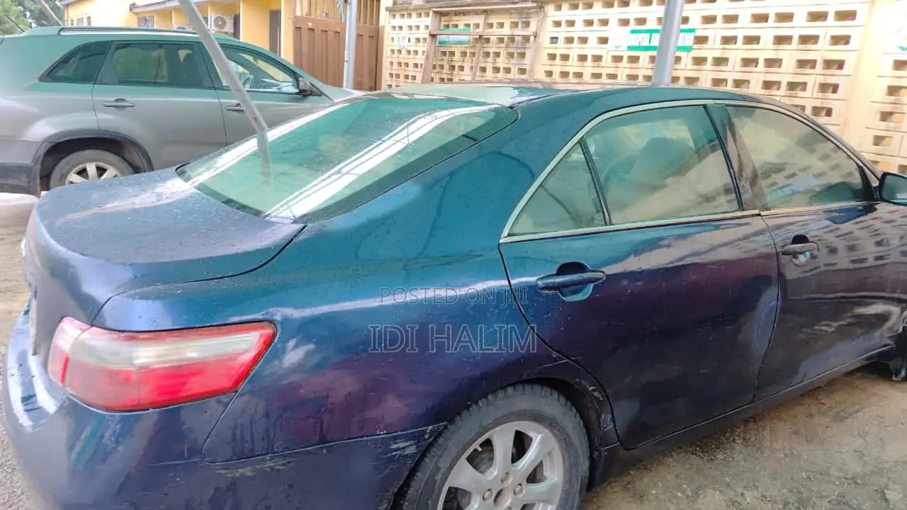 Toyota Camry 2009 Blue