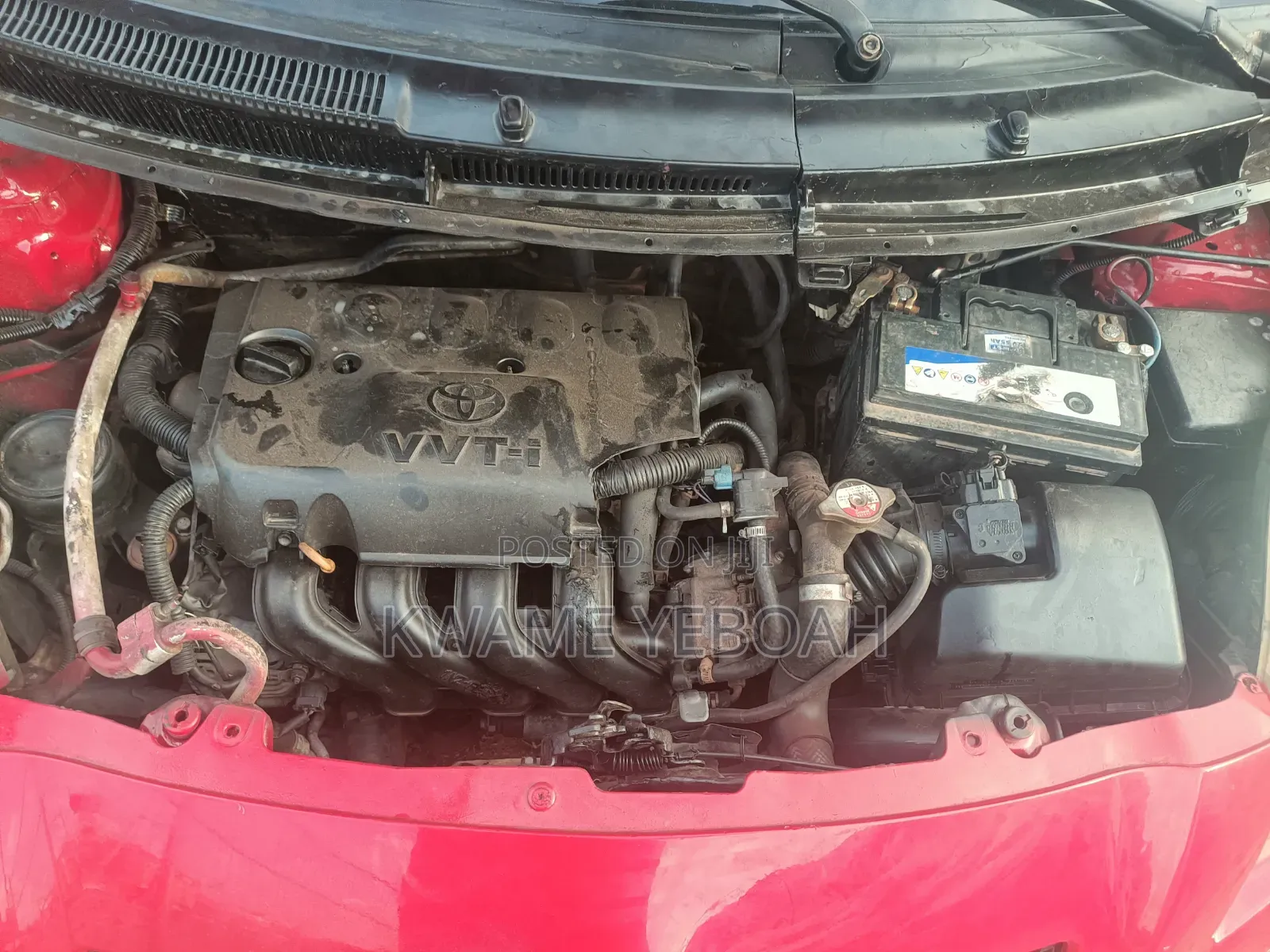 Toyota Yaris Base Hatchback 5dr 2010 Red