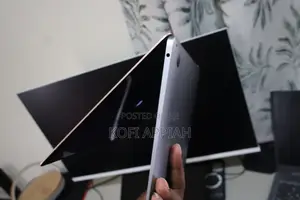 Laptop Apple MacBook Air 2018 8GB Intel Core i5 SSD 128GB