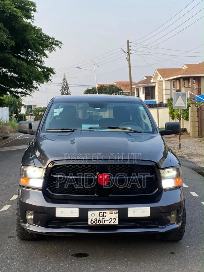 Dodge RAM 1500 5.7 Petrol AWD 2019 Black