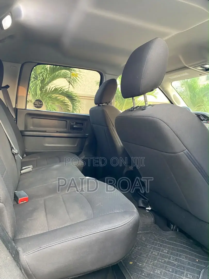 Dodge RAM 1500 5.7 Petrol AWD 2019 Black