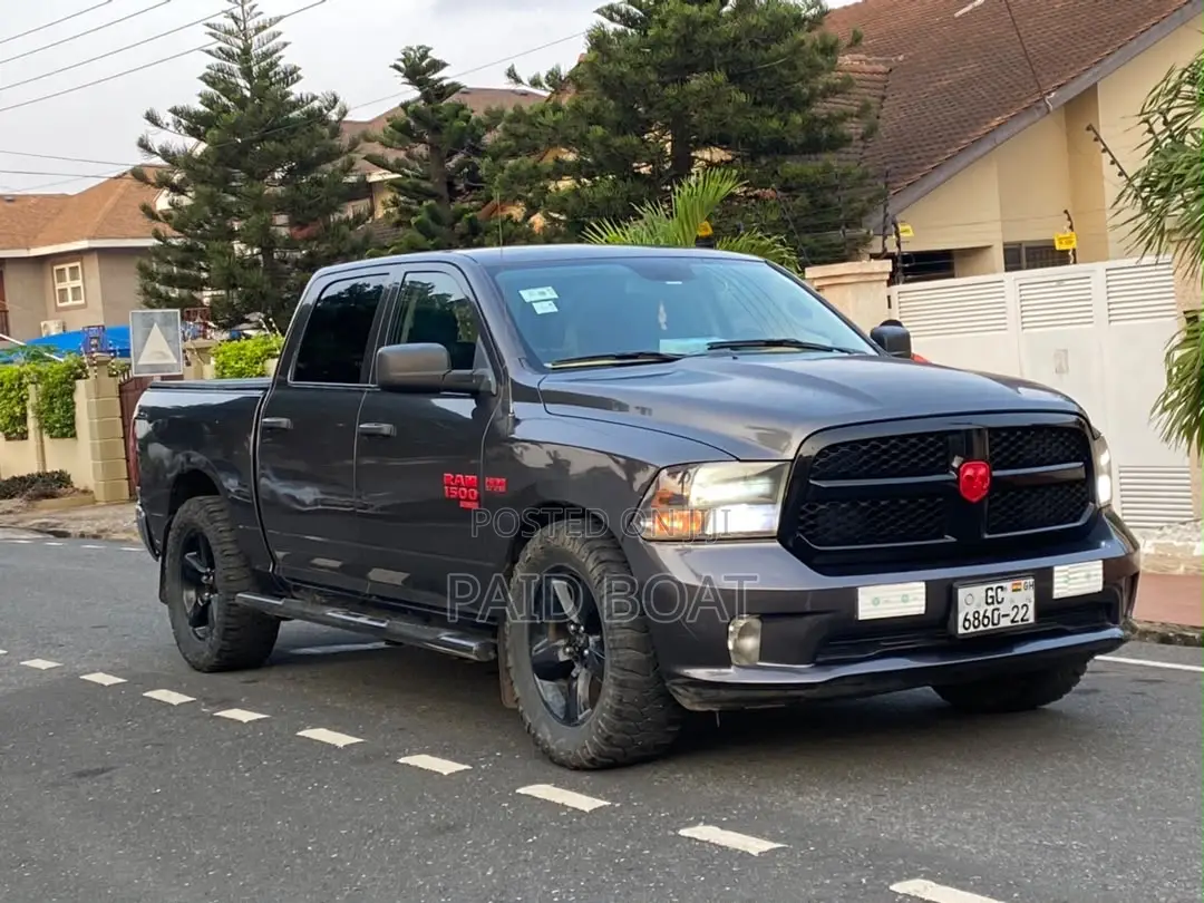 Dodge RAM 1500 5.7 Petrol AWD 2019 Black