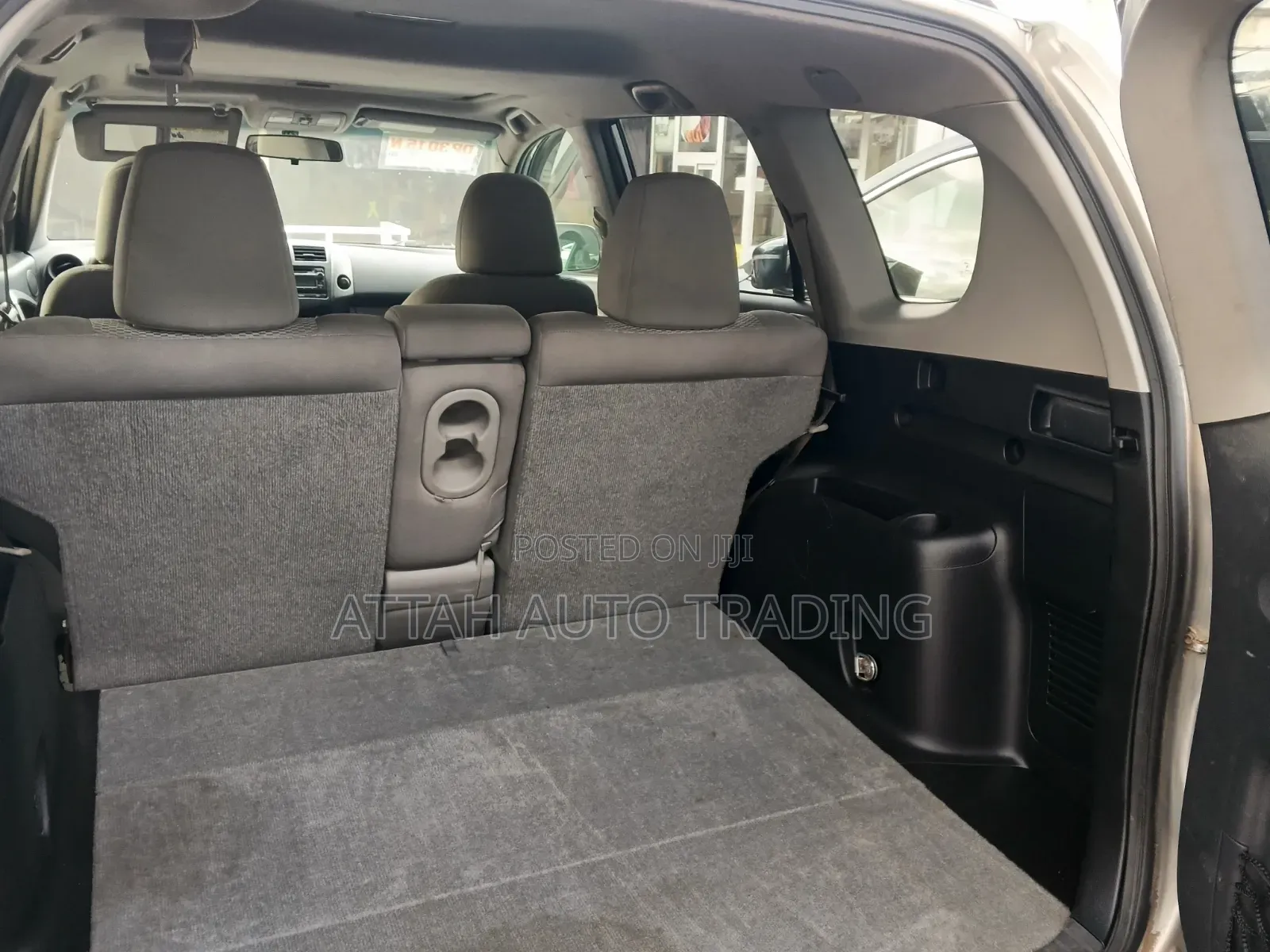Toyota RAV4 2011 Silver