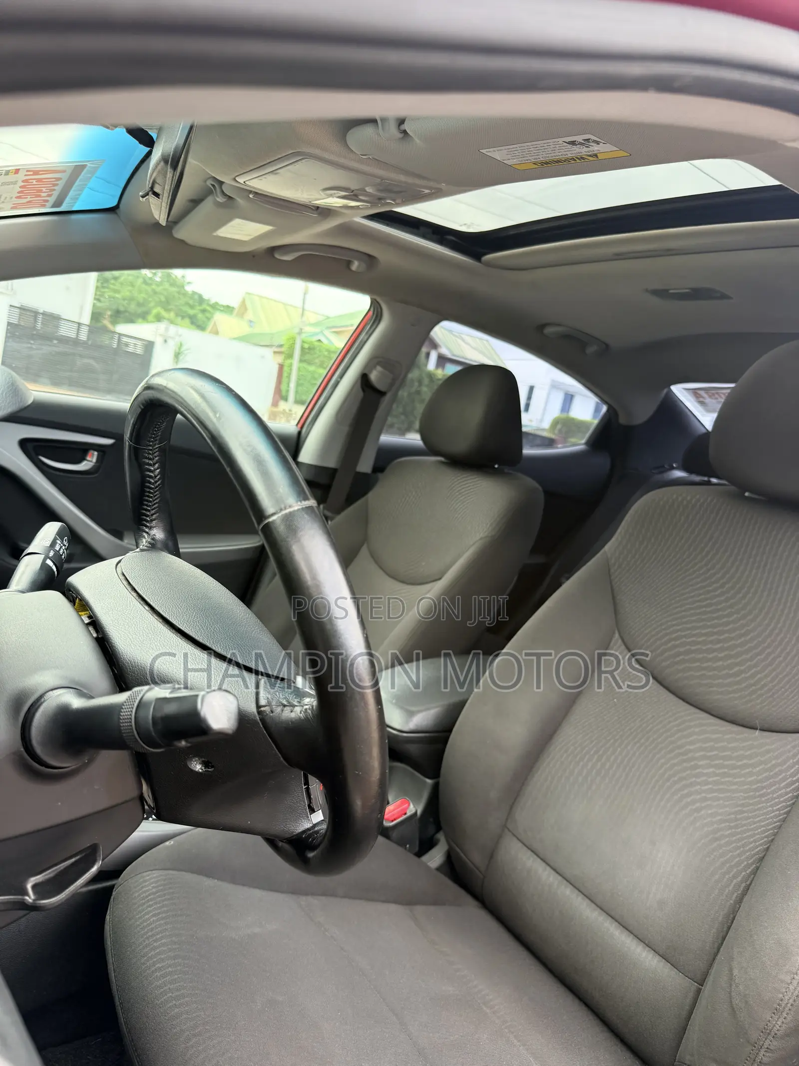 Hyundai Elantra 2015 Red