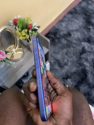 Apple iPhone 16 128 GB Blue