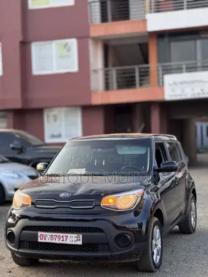 Kia Soul Hatchback 2018 Black