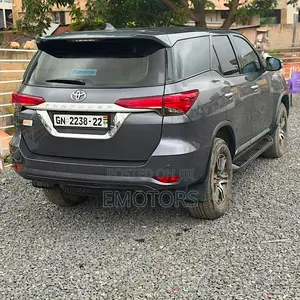 Toyota Fortuner 2.8 D AWD 2021 Black