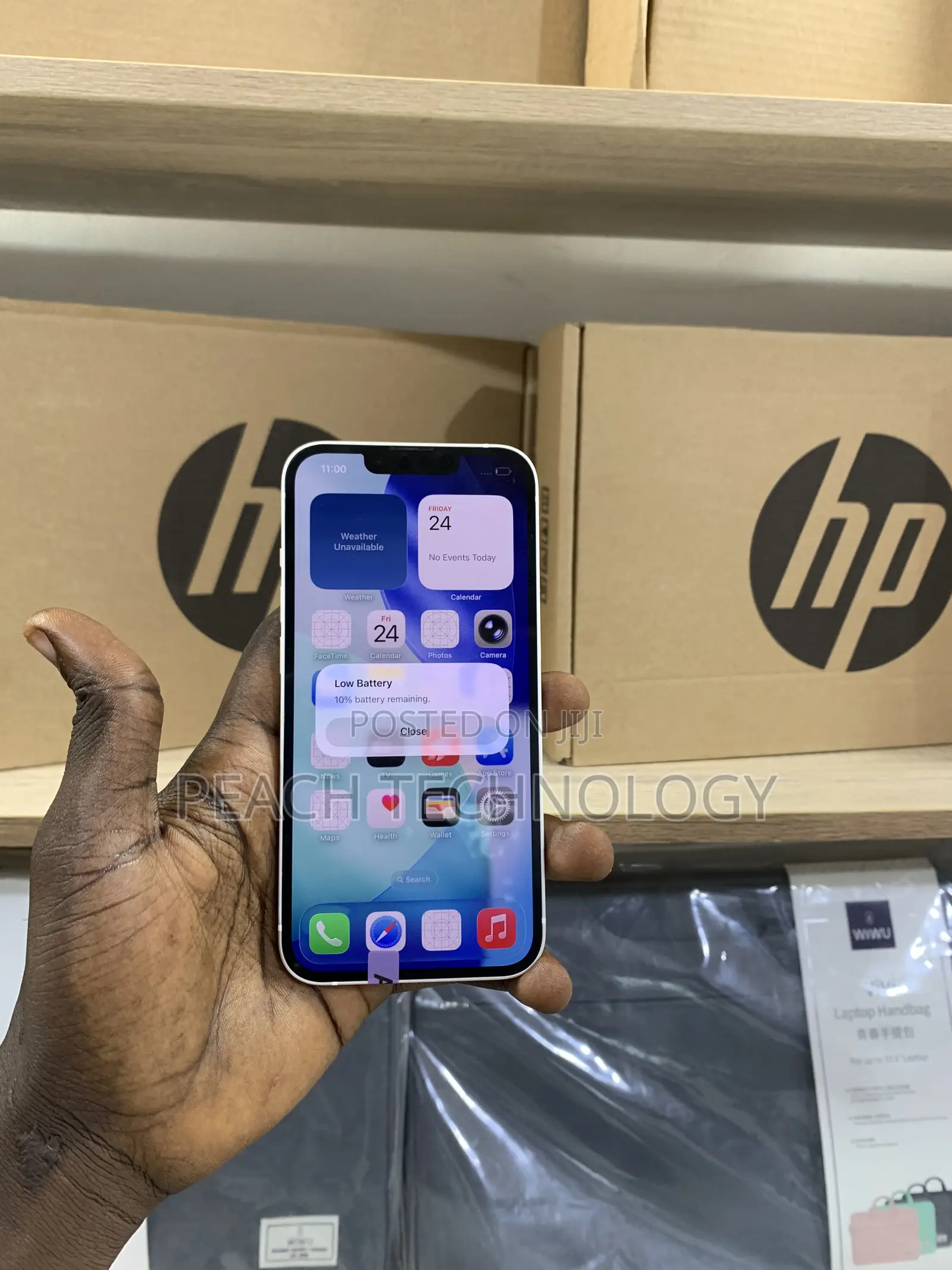 New Apple iPhone 13 128 GB White