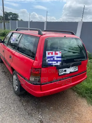 Opel Astra 2007 Red