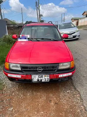 Opel Astra 2007 Red