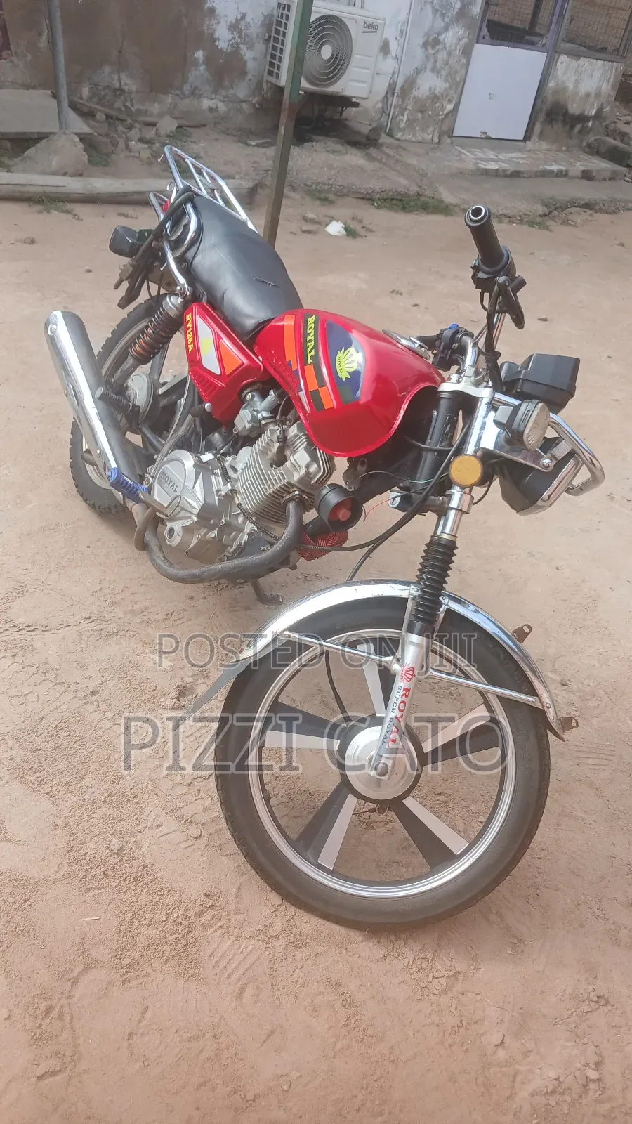 Royal RY125 2022 Red
