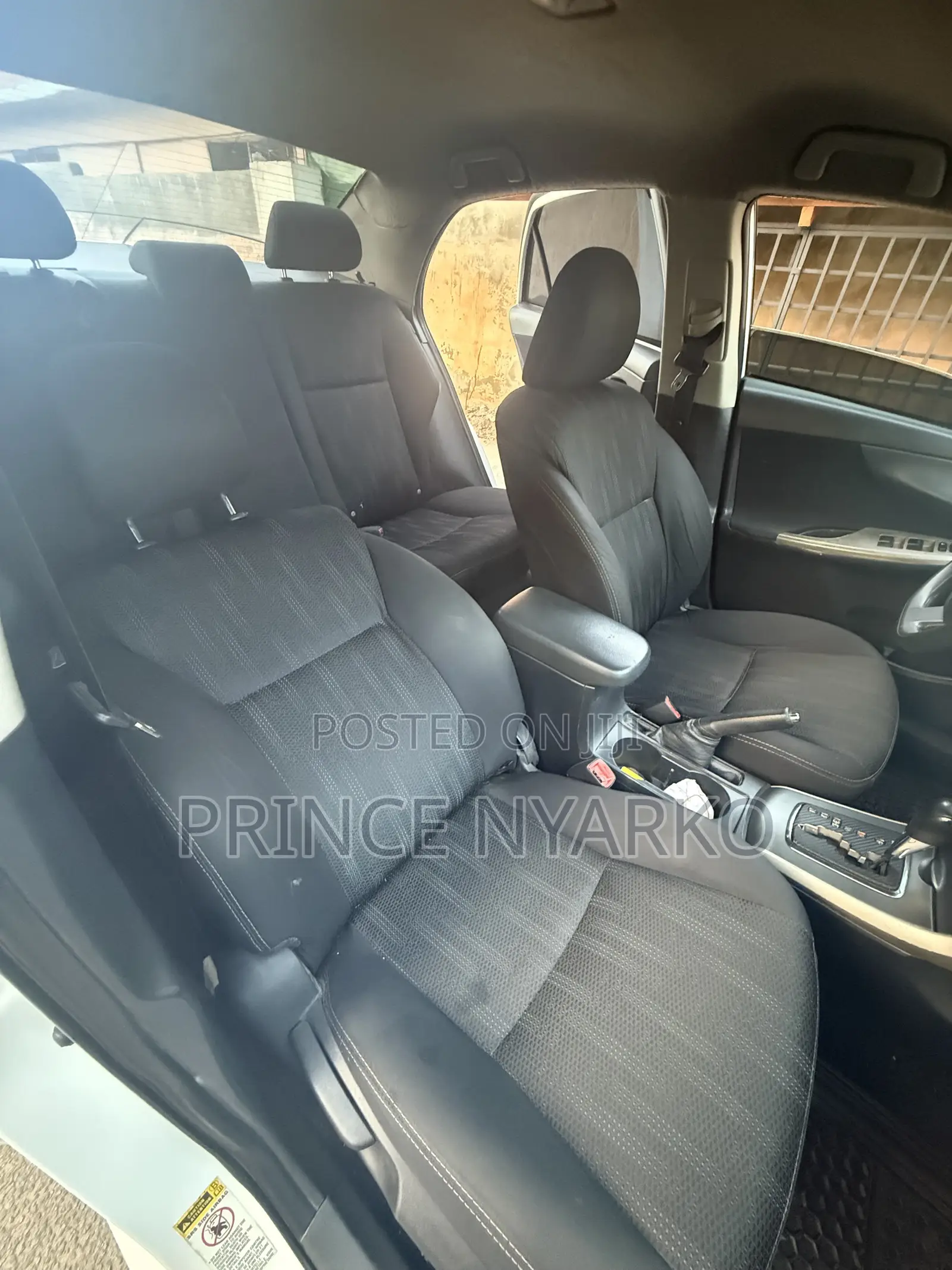 Toyota Corolla S 4dr Sedan (1.8L 4cyl 4A) 2013 White