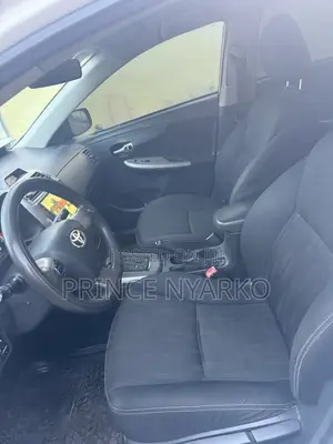 Toyota Corolla S 4dr Sedan (1.8L 4cyl 4A) 2013 White