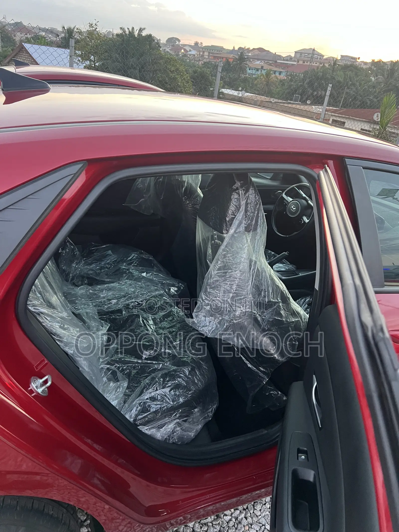 Hyundai Elantra SE 2021 Red