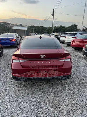 Hyundai Elantra SE 2021 Red