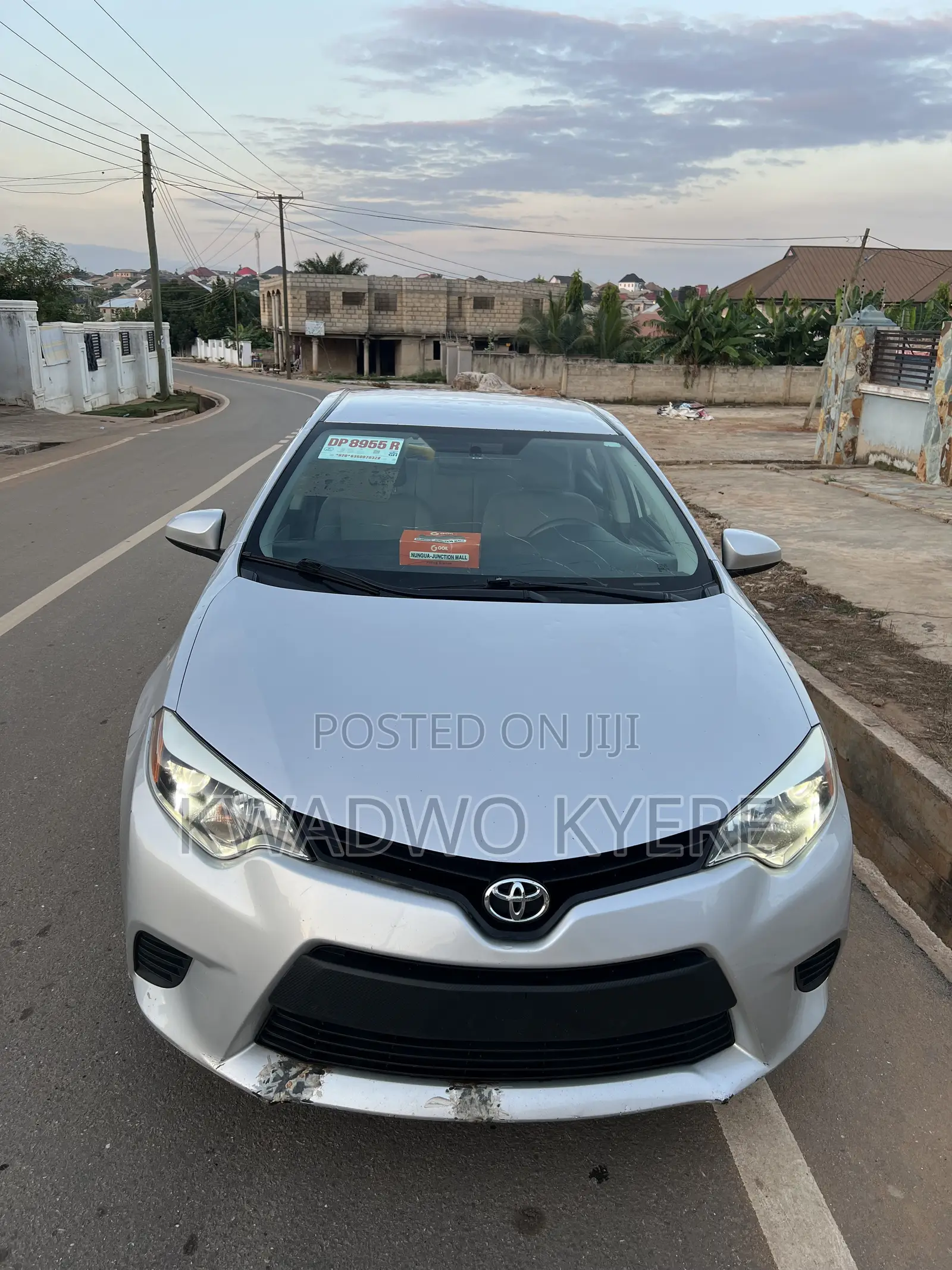 Toyota Corolla L 4dr Sedan (1.8L 4cyl 4A) 2015 Silver