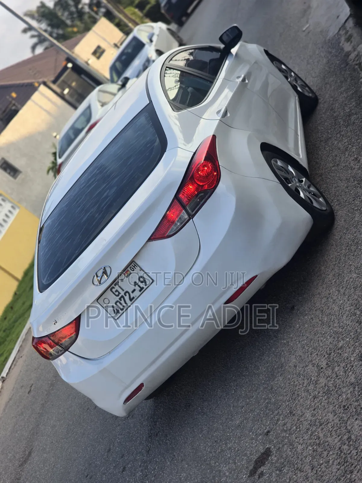 Hyundai Elantra 2013 White