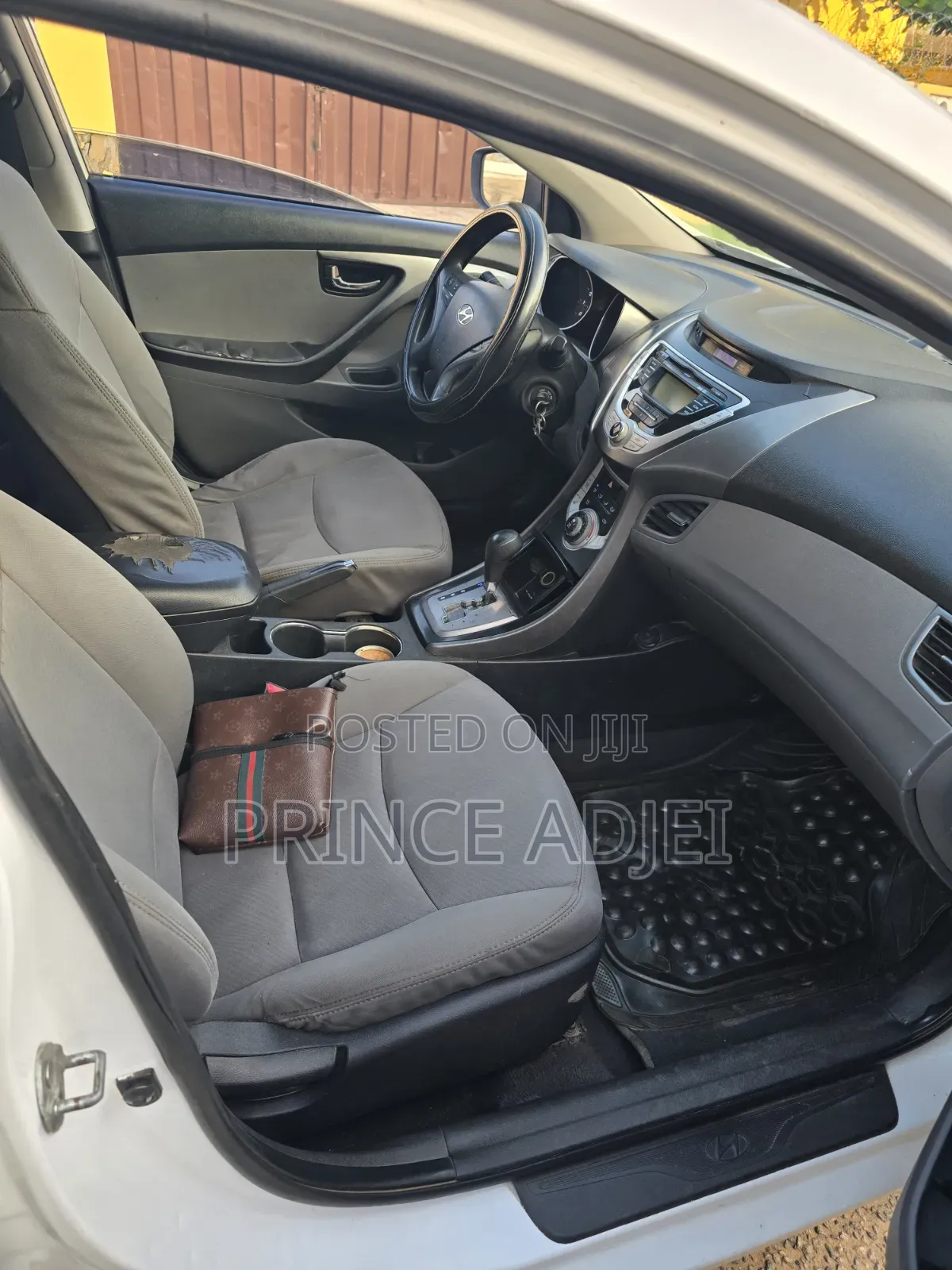 Hyundai Elantra 2013 White