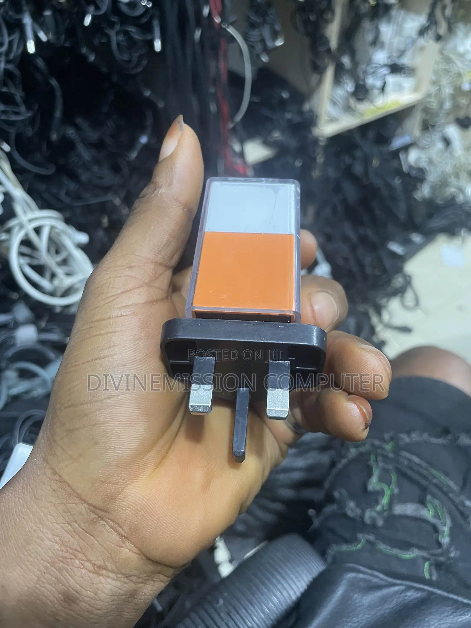 LOKO GE Phone Charger 2 Type C 1 USB 65w Uk Used