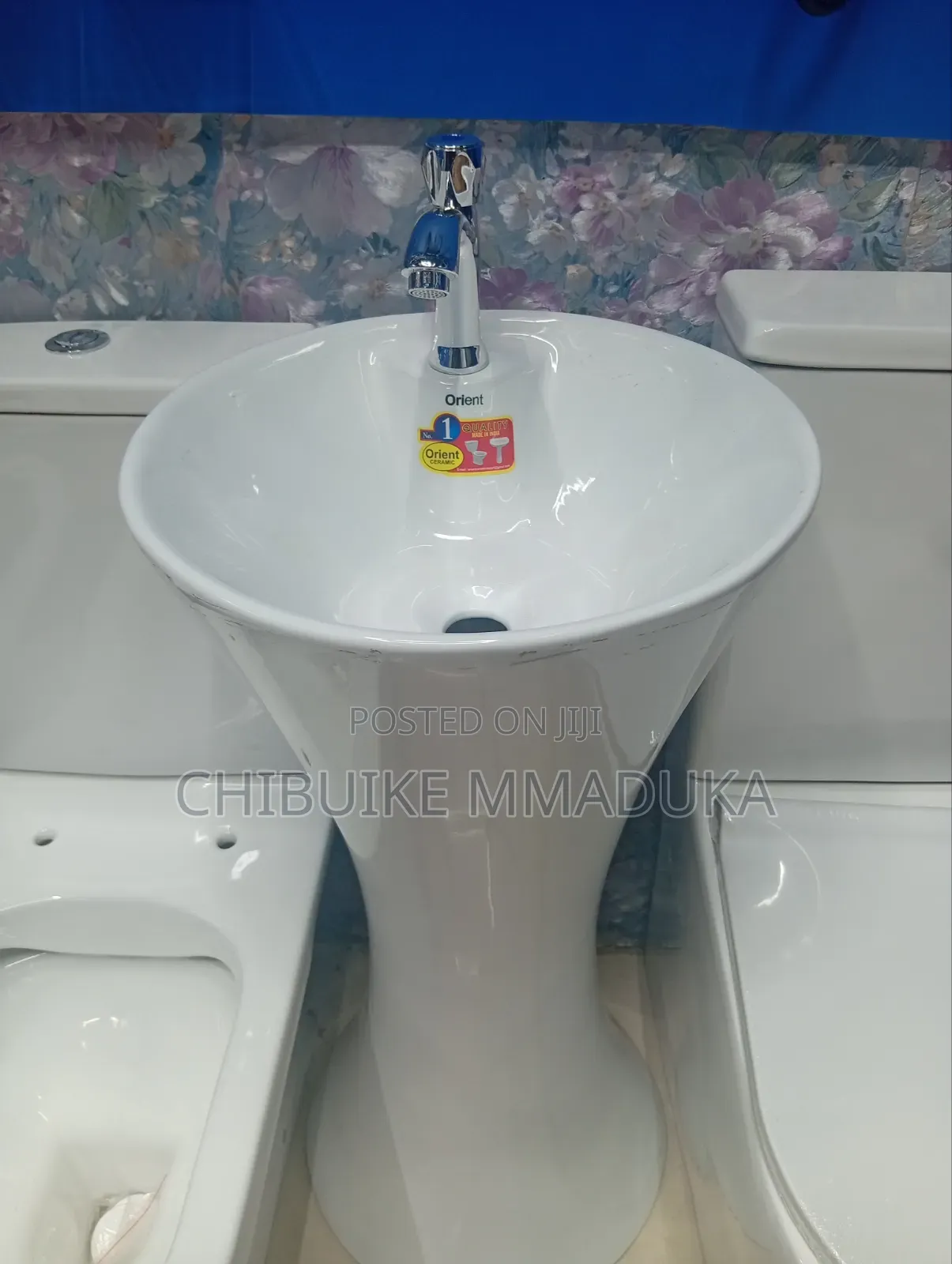 White Stand Basin