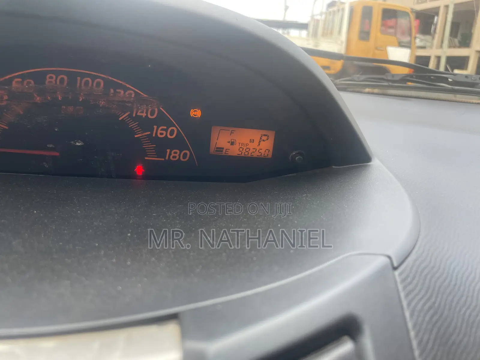 Toyota Vitz 2009 White