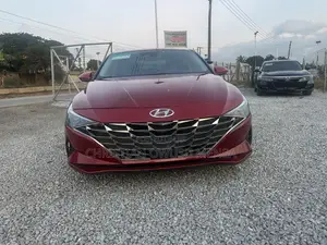 Hyundai Elantra SE 2021 Red