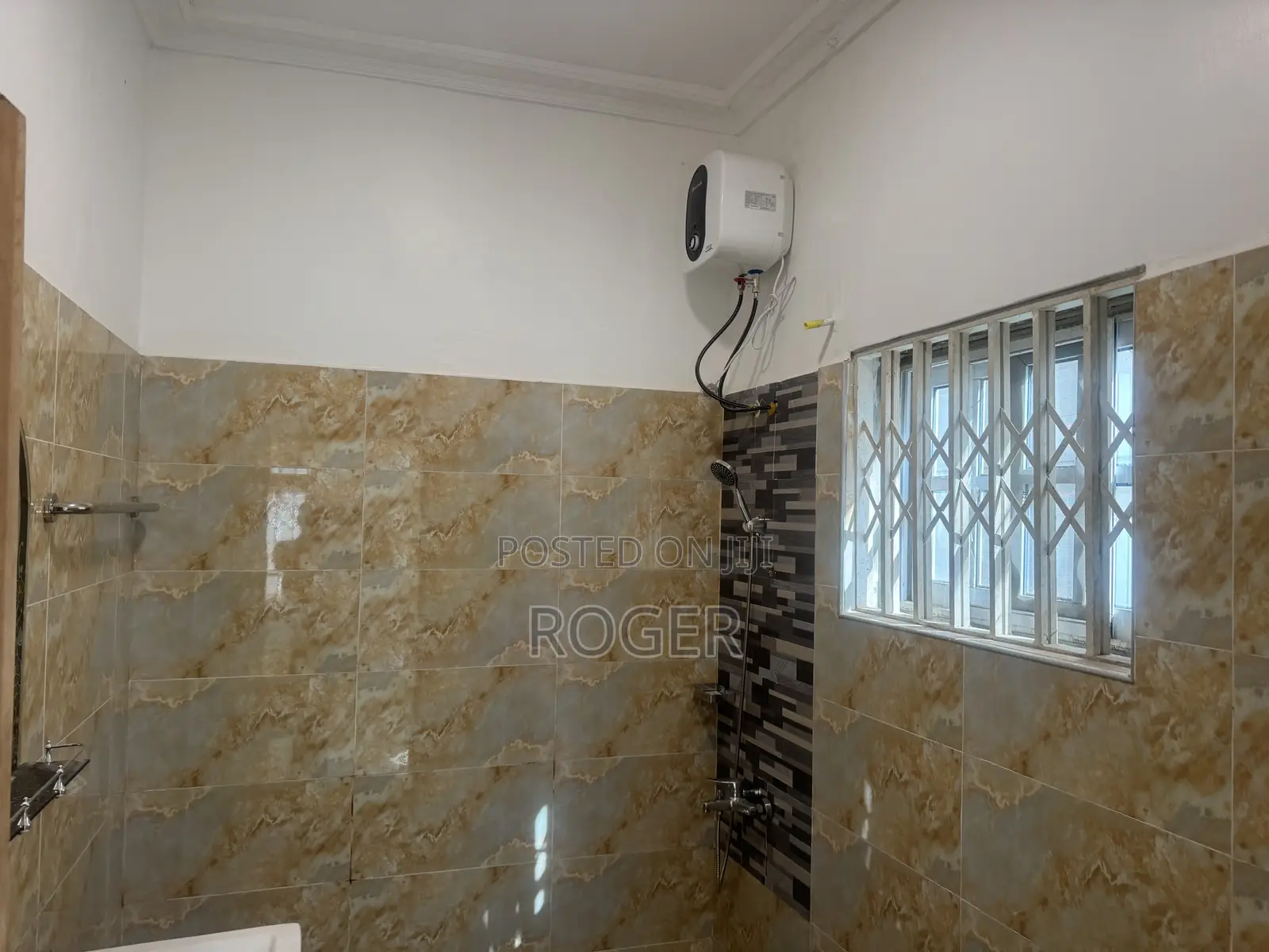 5bdrm House in Ablekuma for sale
