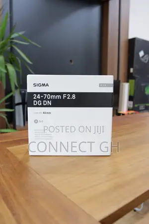 Sigma 24-70mm F/2.8 DG DN Art Lens