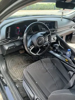 Hyundai Elantra Limited 2021 Black