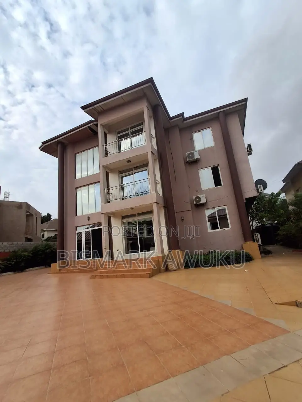 Furnished 2bdrm Apartment in East Legon for rent