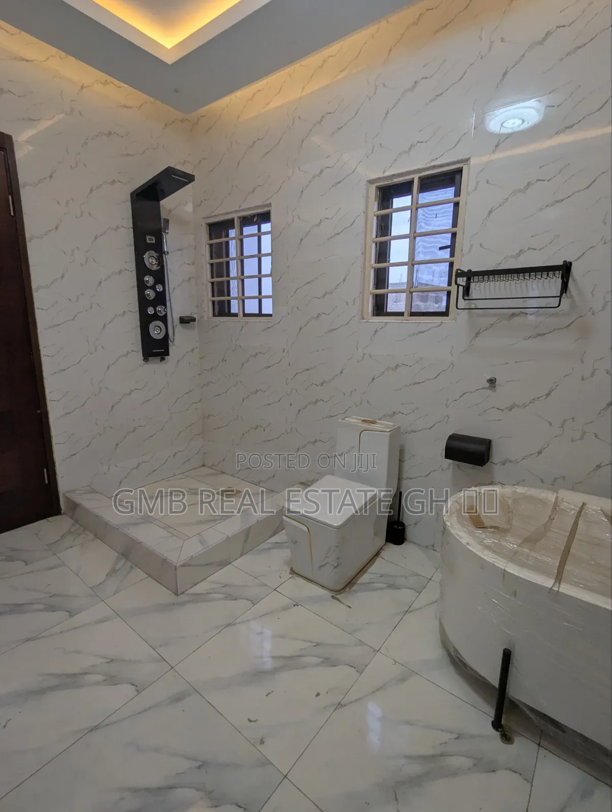 5bdrm House in East Legon Hills, Nmai-Dzorn for sale