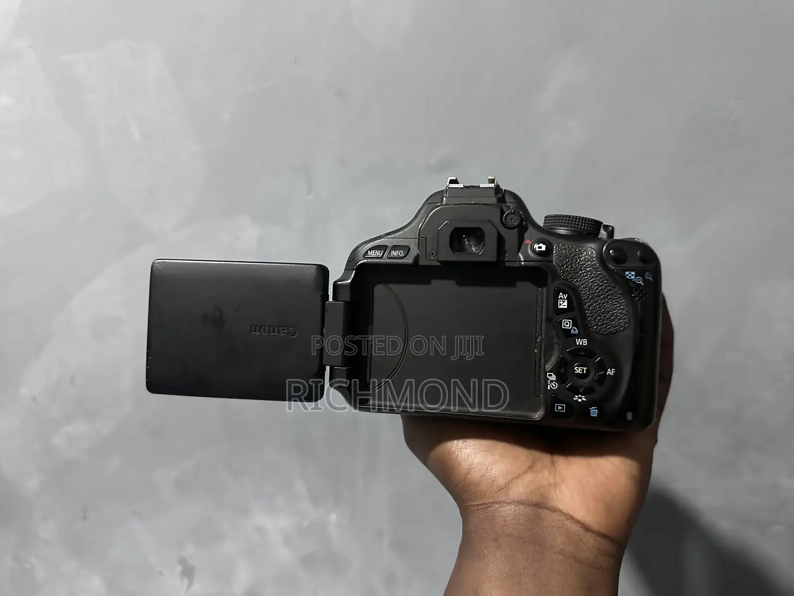 Canon Camera 600d